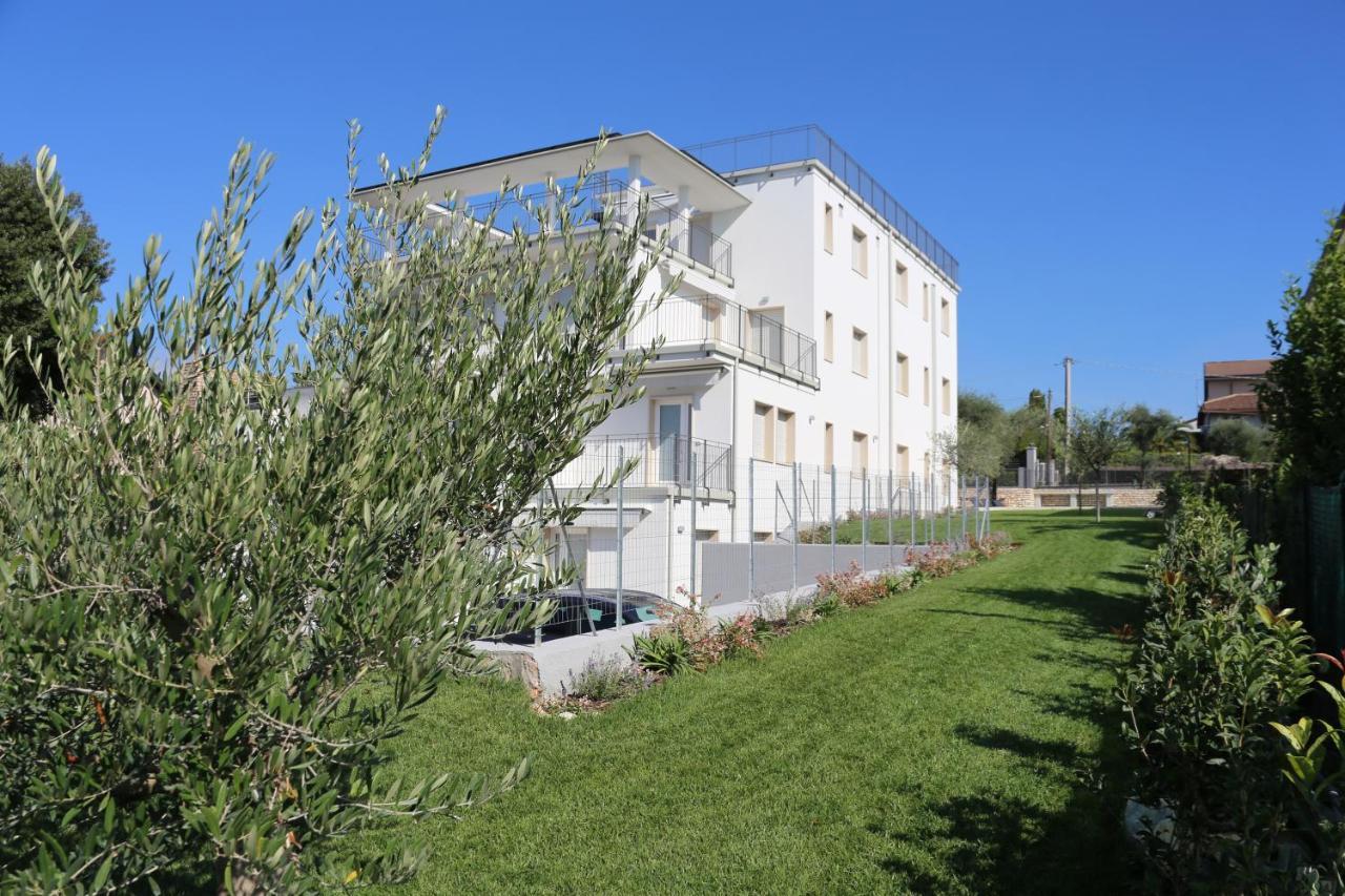 Residence Villa Adriana Bardolino Exterior foto